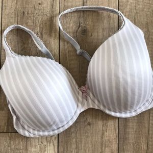 Victoria’s Secret Bra